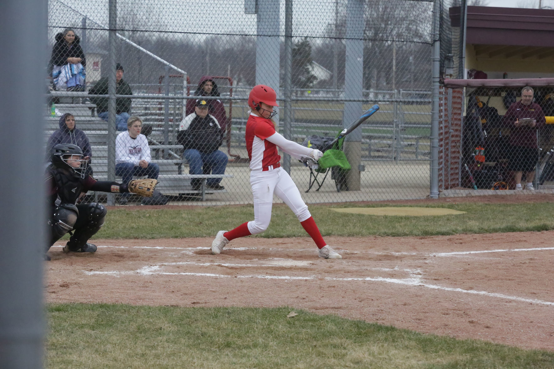 Gallery Bulldogs vs Trojans in softball